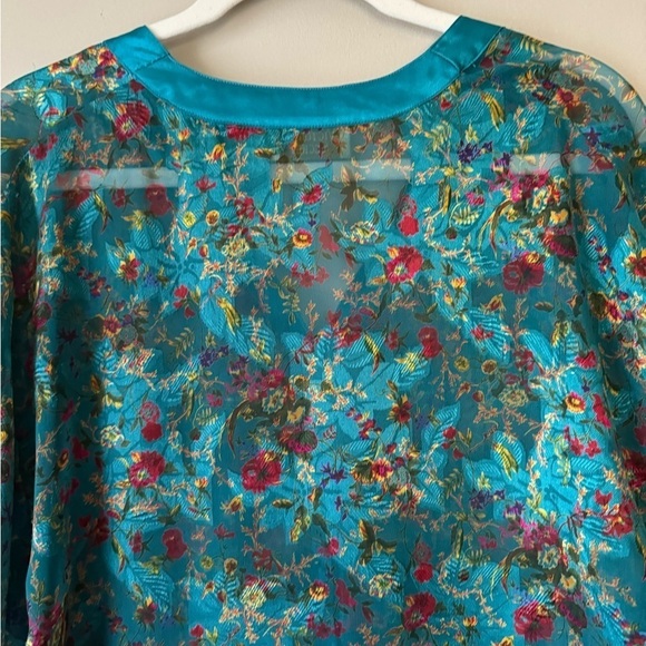 Vintage Gold Label Victoria’s Secret Front Button Floral Sleep Shirt Nightie - Picture 11 of 12